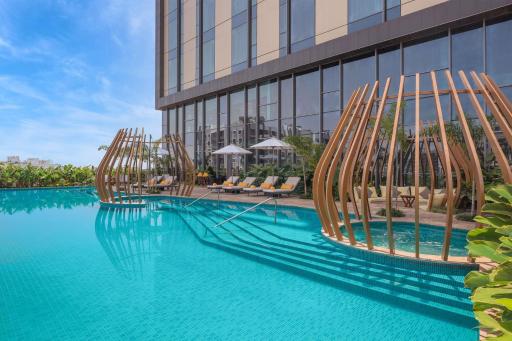 Radisson Blu Hotel & Spa, Nashik - Housity