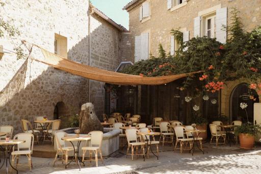 Le Moulin, Lourmarin, a Beaumier Hotel - Housity
