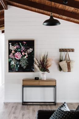 The Ridge House - Stylish Gippsland Getaway - Housity