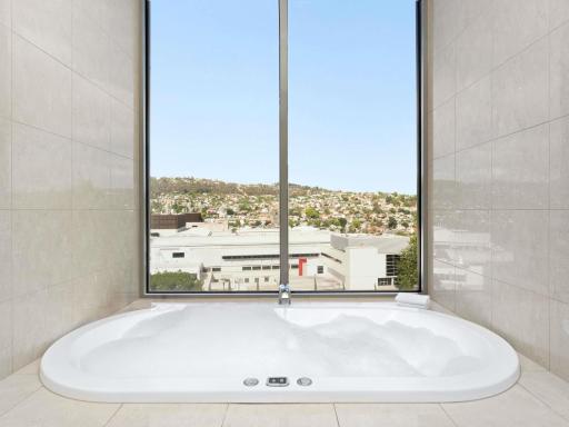 Mantra Charles Hotel - Housity