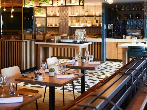 Novotel Birmingham Airport Terminal Building - NEC - Housity