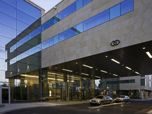 Sofitel London Heathrow - Housity