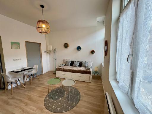 Appartement calme, chaleureux et lumineux - Housity