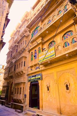 Hotel Shahiraj Jaisalmer - Housity