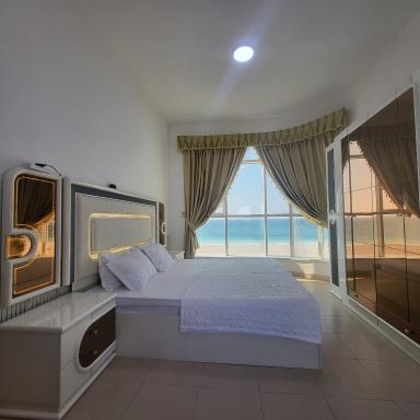 Beachfront Holiday Homes - Housity