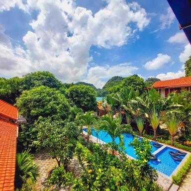 Ninh Binh Mountain Side Homestay & Cafe - Housity