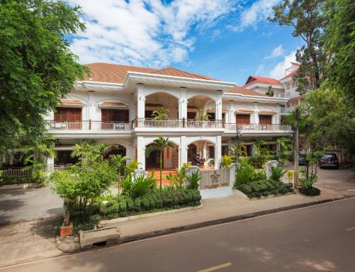 Grand Sunset Angkor - Housity