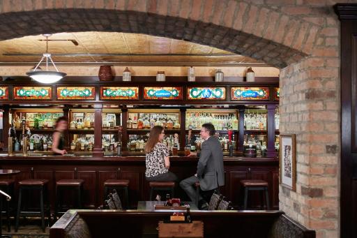 Central Loop Hotel - Housity
