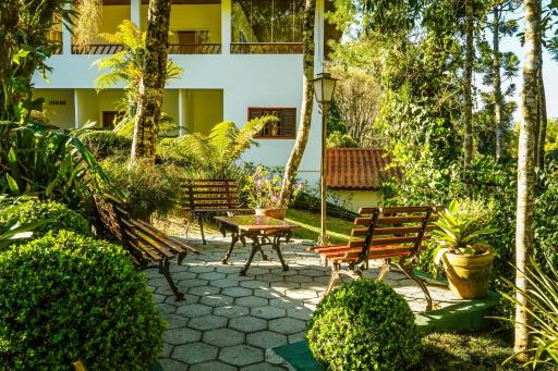Pousada Jardim da Mantiqueira - Housity