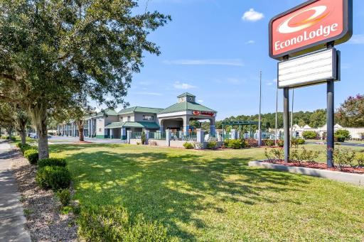 Econo Lodge Goose Creek - Charleston North - Housity