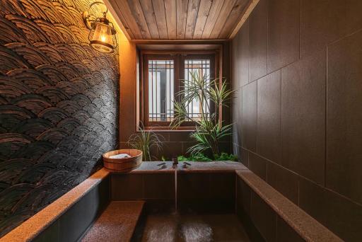 Luxury hanok with private bathtub - SW05 - Housity