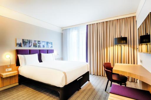 Premier Inn Heilbronn City Centre - Housity