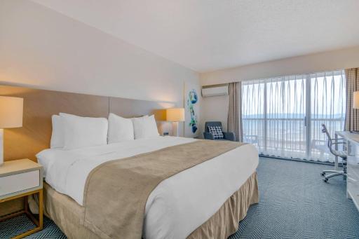 Beachfront Sustainability certification Bayside Resort, an Ascend Collection Resort - Housity