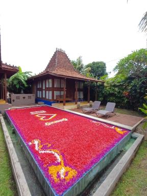 Ubud Heaven Penestanan - Hizvo