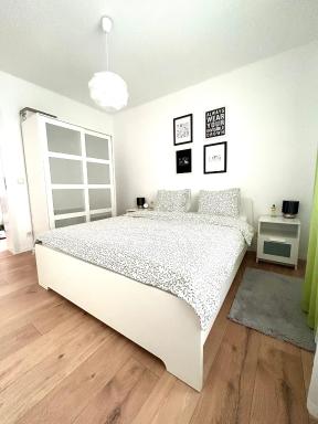 Lumani Apartment Zagreb with FREE Parking - Housity