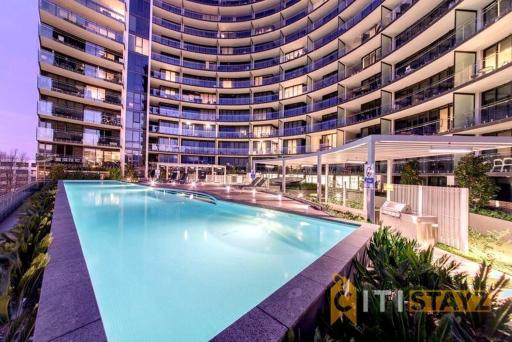 Perfectly Located Modern Apartment - Canberra CBD - Hizvo