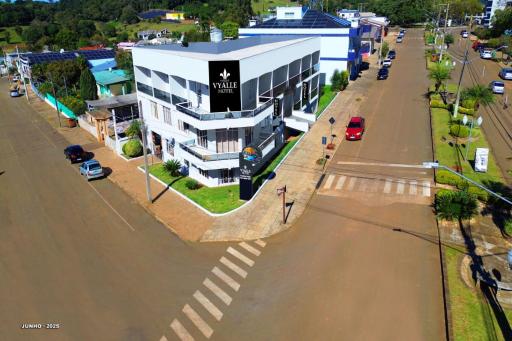 Vyalle Hotel - Housity