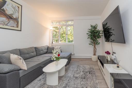 Cosy Stay Apartment near Hyde Park in Heart of BAYSWATER W2 - Housity