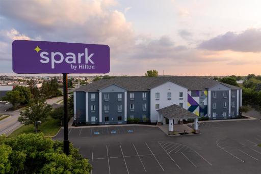 Spark by Hilton Indianapolis Northeast Fishers - Housity
