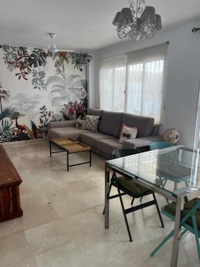 City Center Penthouse - Hizvo