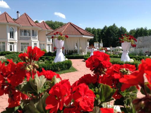Edem teterivka village - Housity