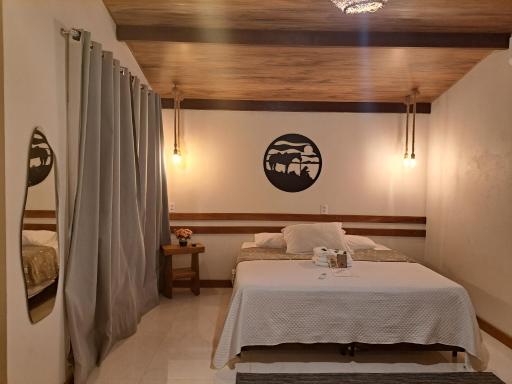 Chalés Rancho da Marcha - Housity