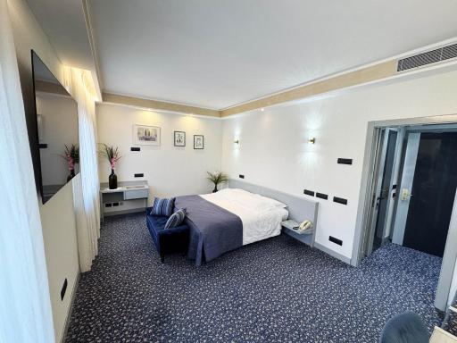 Hotel Michelangelo - Housity