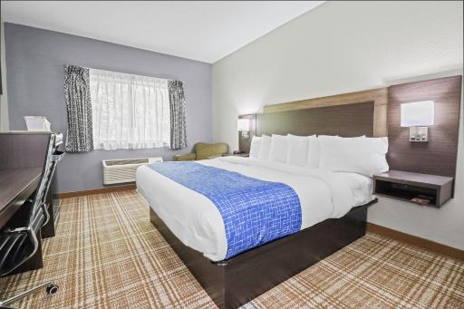 GrandStay Hotel & Suites Minocqua - Housity