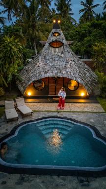 Igabara Hobbit House - Housity