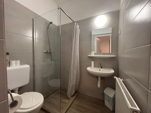 Hungaria Apartments - Housity
