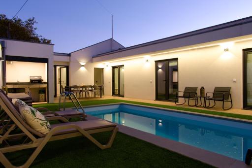 Casa do Largo Laúndos - Housity