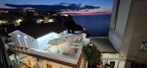 Blumarine Suite - Hizvo