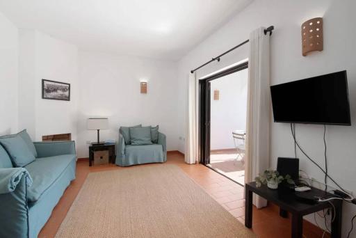 Terrace Villa 19B - Housity