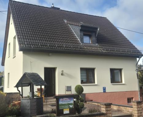 Ferienwohnung Wiesengrund - Housity
