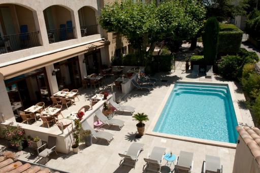 Le Castelet des Alpilles - Housity