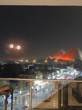 pyramids view suite/vista piramidi - Housity