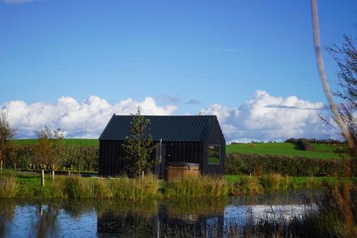 Four Acres Farm Shepherds Huts - Housity