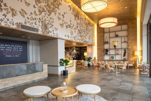 Fusion Suites Saigon - Housity