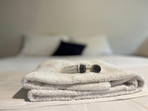Leura Hotel - Housity