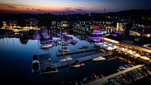 Przystań Hotel&Restaurants - Housity