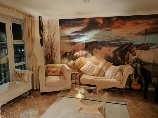 Ideal for country holidays and trips to London's tourist attractions - Housity