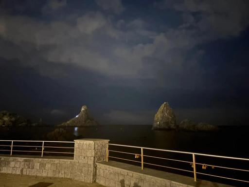 Seaside Apartment in Aci Trezza - Housity