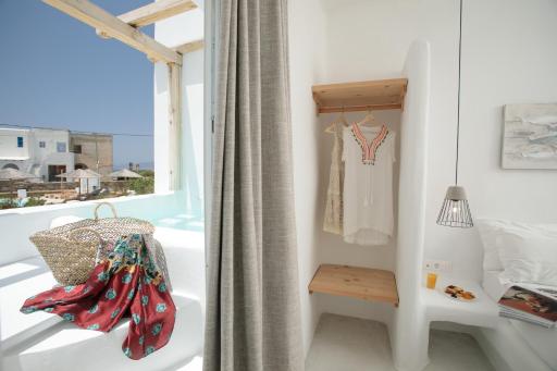Beach Travel Proud Irida Vacation Suites - Housity