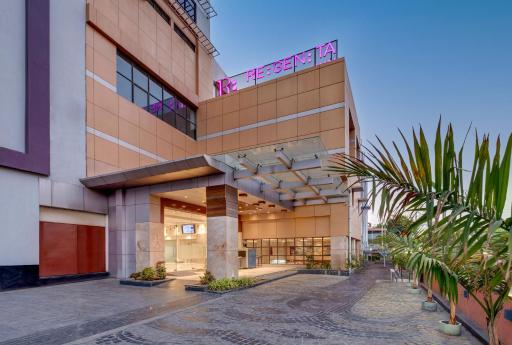 Regenta Inn Ranip Ahmedabad - Hizvo