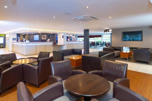 Holiday Inn Express Milton Keynes, an IHG Hotel - Housity