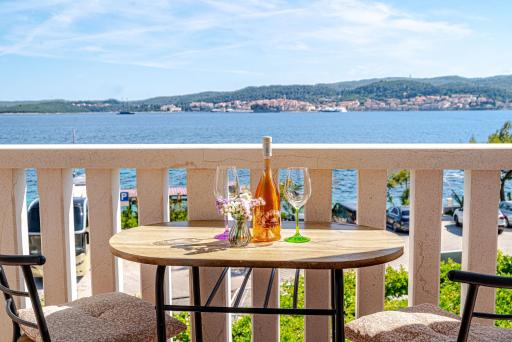 Bed & Breakfast Villa Vrgorac - Housity