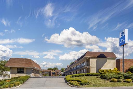 Best Western Winchester Hotel - Housity