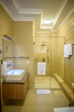 GemSuites Hotel and Serviced Apartments Riverside - Housity