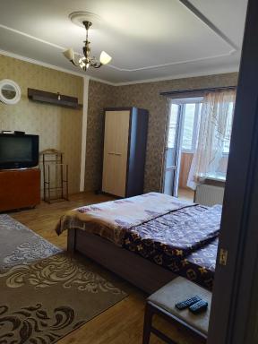 Апартаменти в новому будинку в самому центрi - Housity