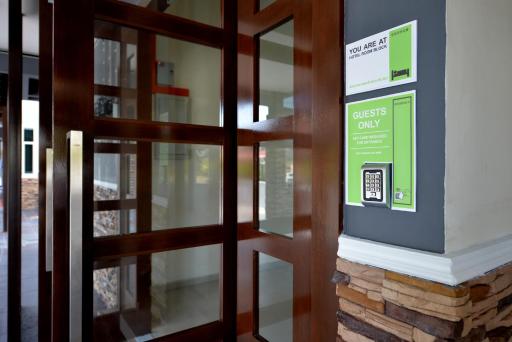 Palm City Villa - Housity